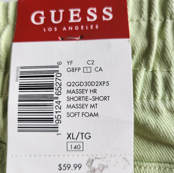 Guess Shorts, size xl - Picture 4 of 8